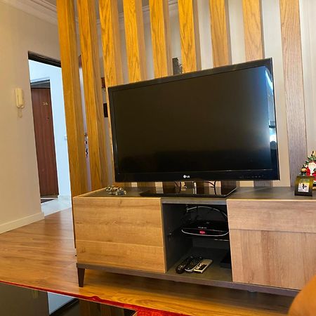 Mel'S Place Тирана Екстер'єр фото